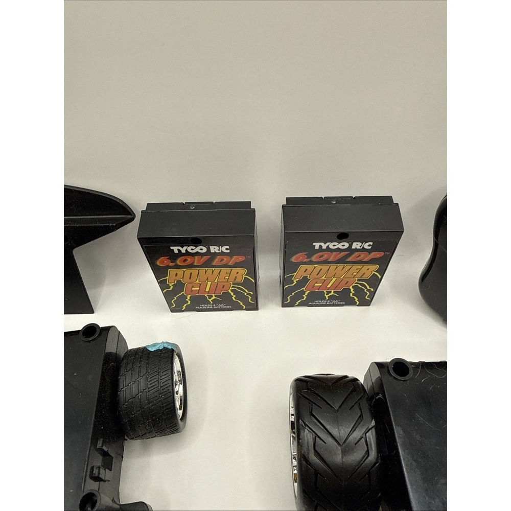 Tyco RC Car Lot 2 49mhz Bodies. Remote. 2 Tyco 6.0V DP Mattel Parts FOR PARTS - Picture 5 of 8